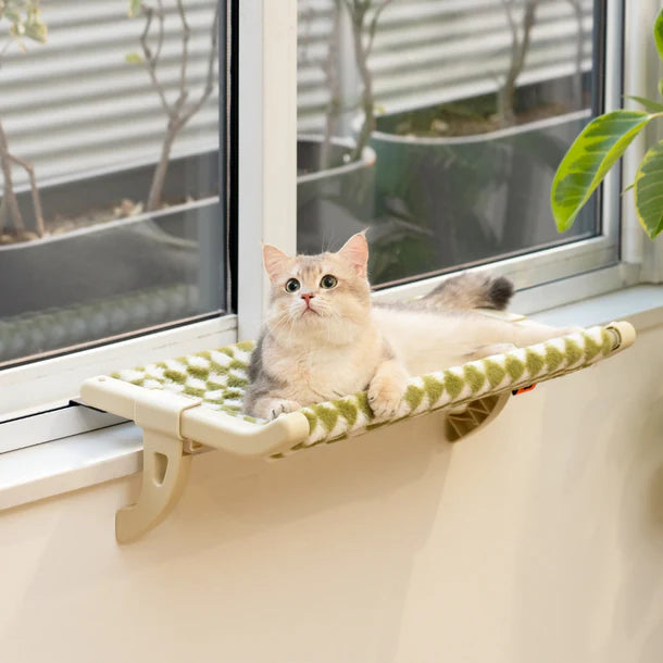 Mewoofun Zion Attachable Cat Perch - Attach to various fixtures for a comfortable cat spot